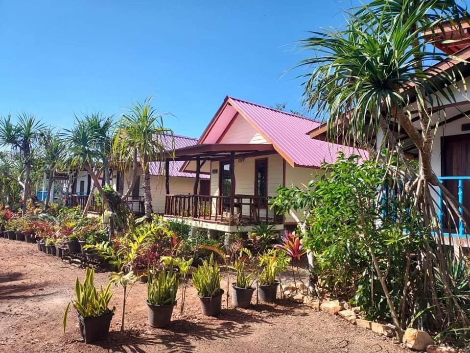 Blue Sky Bungalow Koh Jum Exterior photo